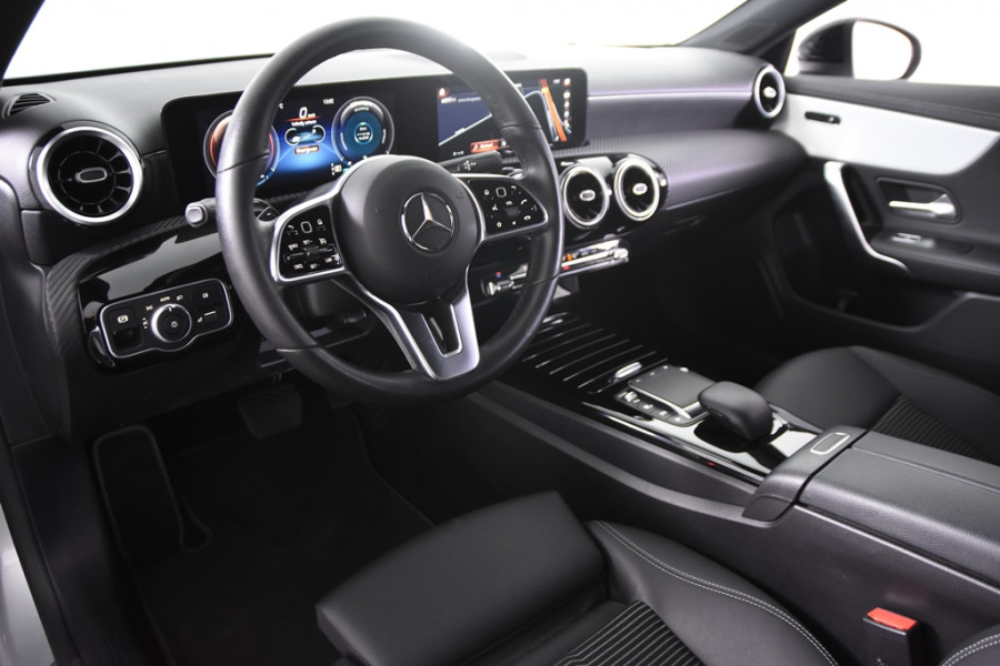 Mercedes-Benz CLA-Klasse 180 SB *1ste Eigenaar*18"*AMG*Night*Navigatie*