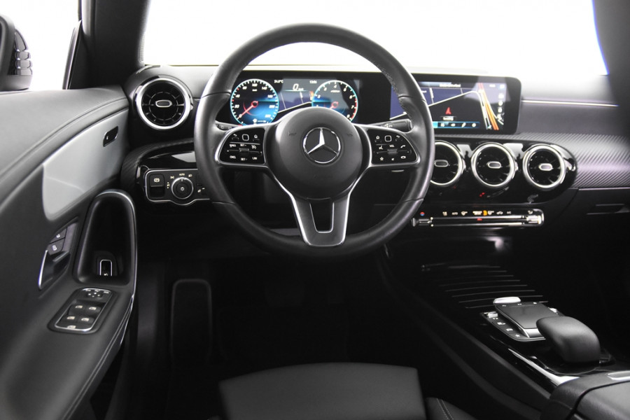 Mercedes-Benz CLA-Klasse 180 SB *1ste Eigenaar*18"*AMG*Night*Navigatie*