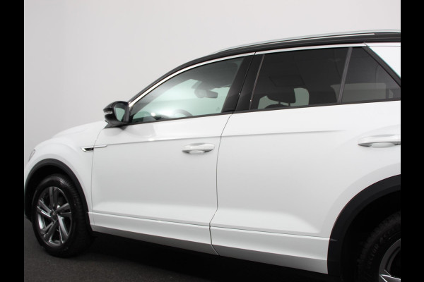Volkswagen T-Roc 1.0 TSI R-Line Business Airco Navi Carplay PDC VA Massage Full LED Adaptive Cruise Control Ambiente verlichting
