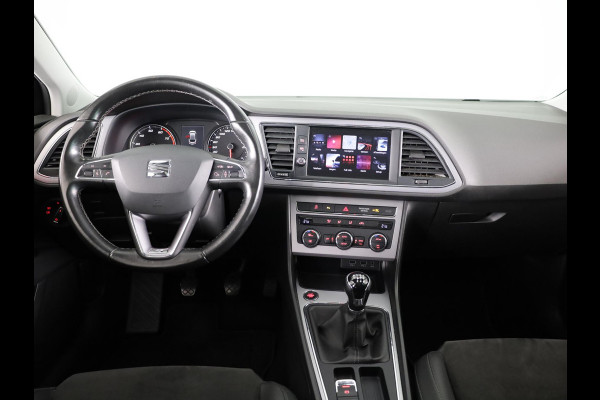 Seat León ST 1.4 EcoTSI Xcellence 150pk | Panoramadak | Full Led koplampen | 17 inch lichtmetalen velgen | Navigatie