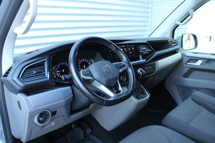 Volkswagen Transporter 2.0 TDI 150pk L2H1 Bulli DSG NL-Auto NAP Airco Cruise Navi Camera 17"LMV Sidebars Trekhaak 2500kg
