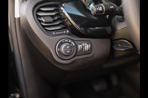 Fiat 500X 1.4 Turbo MultiAir Business | Pano | Camera | Keyless | ACC | DAB