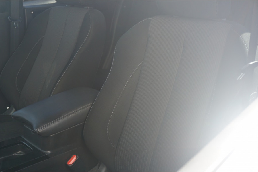 Mitsubishi Eclipse Cross 2.4 PHEV Intense 1E EIGENAAR | TREKHAAK | 1.500KG T.GEWICHT VERKOCHT