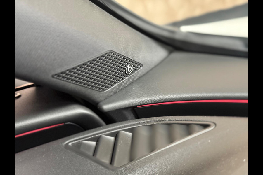 CUPRA Formentor 2.0 TSI 4DRIVE | Pano | Trekhaak | Camera | Keyless | DAB | Carplay
