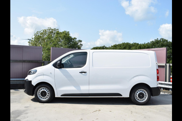 Peugeot e-Expert EV L2 75 kWh | 8 jaar garantie | Apple Carplay | parkeersensoren + camera | navigatie | rijklaarprijs Peugeot e-Expert EV L2 75 kWh | 8 jaar garantie | Apple Carplay | parkeersensoren + camera | navigatie | rijklaarprijs