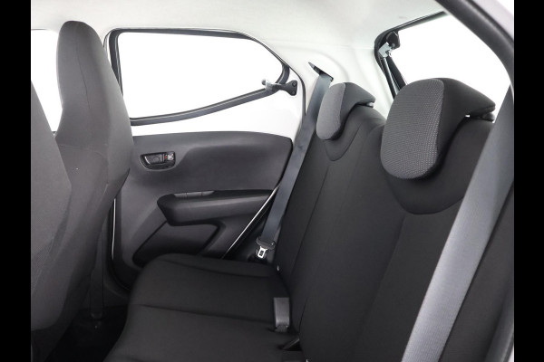 Toyota Aygo 1.0 VVT-i X FUN.AIRCO 1e EIG.GARANTIE TOT 10-2031 VOLLEDIG OH. AUDIO. SPEED LIMITER.