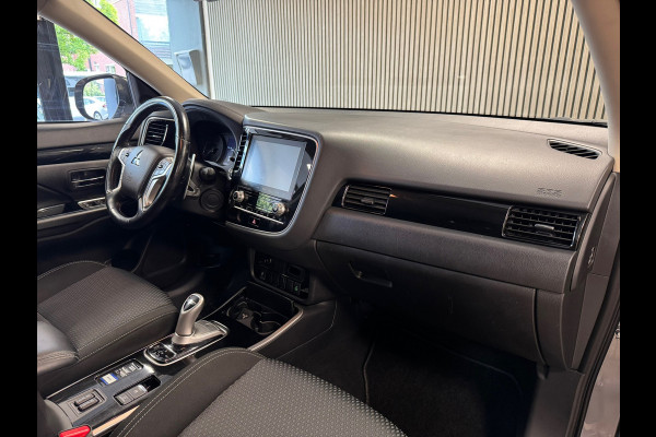 Mitsubishi Outlander 2.4 PHEV Intense 4WD CAMERA CRUISE CONTROL STOELVERWARMING