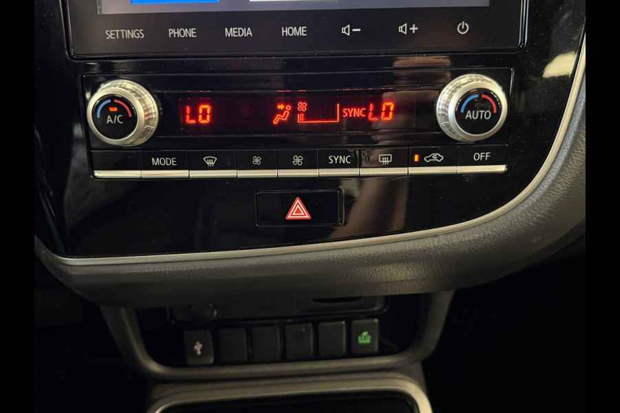 Mitsubishi Outlander 2.4 PHEV Intense 4WD CAMERA CRUISE CONTROL STOELVERWARMING