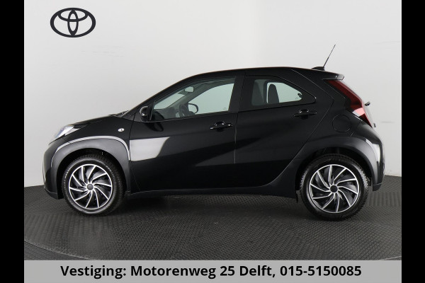 Toyota Aygo X 1.0 VVT-i Play CARPLAY NAVI GARANTIE TOT 10-2033! . ADAPTIEVE CRUISE CONTROL . ACHTERUITRIJCAMERA .