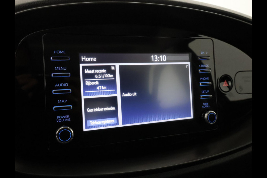 Toyota Aygo X 1.0 VVT-i Play CARPLAY NAVI GARANTIE TOT 10-2033! . ADAPTIEVE CRUISE CONTROL . ACHTERUITRIJCAMERA .