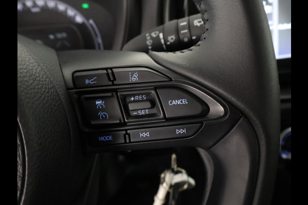 Toyota Aygo X 1.0 VVT-i Play CARPLAY NAVI GARANTIE TOT 10-2033! . ADAPTIEVE CRUISE CONTROL . ACHTERUITRIJCAMERA .