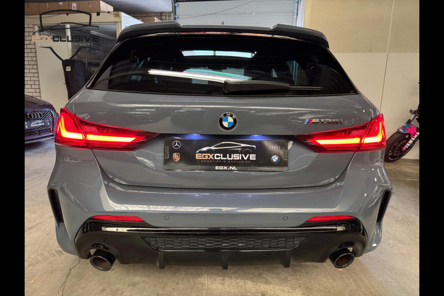 BMW 1-serie M135i xDrive Business Edition Plus PANO | ACC | LANEASSIST | BLINDSPOT | BOMVOL!