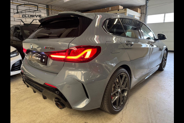 BMW 1-serie M135i xDrive Business Edition Plus PANO | ACC | LANEASSIST | BLINDSPOT | BOMVOL!