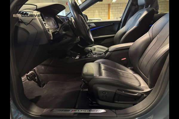BMW 1-serie M135i xDrive Business Edition Plus PANO | ACC | LANEASSIST | BLINDSPOT | BOMVOL!