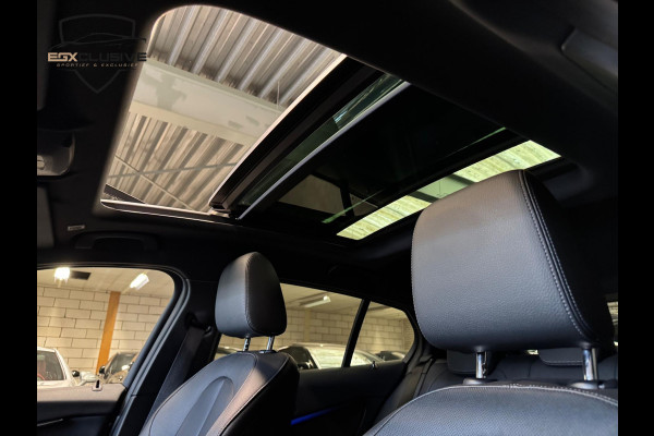 BMW 1-serie M135i xDrive Business Edition Plus PANO | ACC | LANEASSIST | BLINDSPOT | BOMVOL!