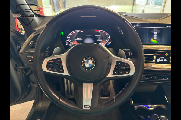 BMW 1-serie M135i xDrive Business Edition Plus PANO | ACC | LANEASSIST | BLINDSPOT | BOMVOL!