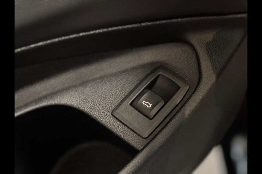 BMW 4 Serie Coupé M4 Competition NAP|MILTEK|Schuifdak|Carbon|Laser|