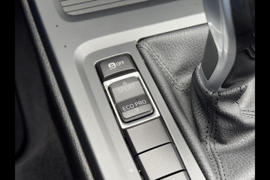 BMW X1 sDrive18i Executive Edition 2e Eigenaar,Navi,Clima,Cruise,PDC,Trekhaak,Head Up Display,Weinig KM,Dealer Onderhouden,N.A.P,Nieuwe Apk bij Aflevering