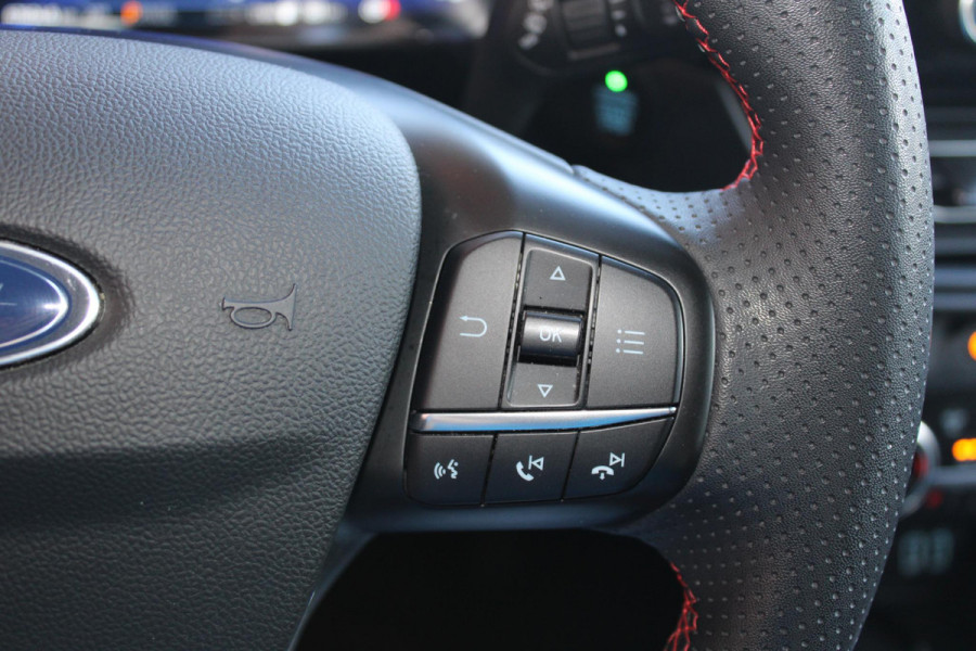 Ford Kuga 2.5 PHEV ST-Line | Panoramadak | Winter Pack | Adaptive cruise control | Dodehoeksensoren | Head up Display | Adaptive LED | 1.500 kg geremd trekgewicht