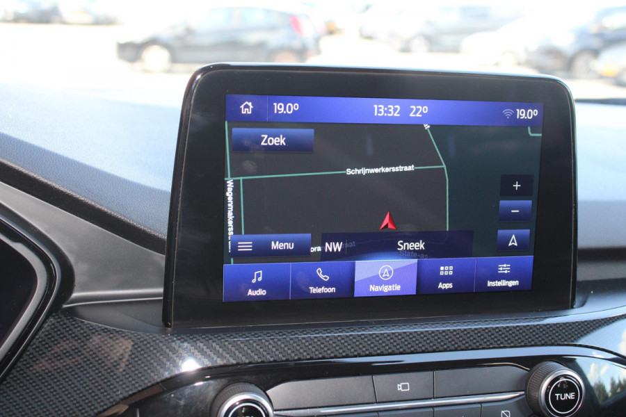 Ford Kuga 2.5 PHEV ST-Line | Panoramadak | Winter Pack | Adaptive cruise control | Dodehoeksensoren | Head up Display | Adaptive LED | 1.500 kg geremd trekgewicht