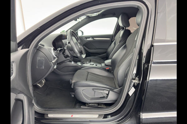 Audi A3 Limousine 35 TFSI CoD Advance Sport S-Line-Sportpack (INCL-BTW) Aut.*DIGI-COCKPIT | LEATHER-FABRIC | FULL-LED | HEATED-SPORTSEATS | AUDI-SOUND | DAB+ | NAVI-FULLMAP | ECC | PRIVACY-GLASS | PDC | CRUISE | 18''ALU*