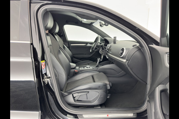 Audi A3 Limousine 35 TFSI CoD Advance Sport S-Line-Sportpack (INCL-BTW) Aut.*DIGI-COCKPIT | LEATHER-FABRIC | FULL-LED | HEATED-SPORTSEATS | AUDI-SOUND | DAB+ | NAVI-FULLMAP | ECC | PRIVACY-GLASS | PDC | CRUISE | 18''ALU*