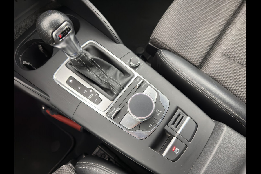 Audi A3 Limousine 35 TFSI CoD Advance Sport S-Line-Sportpack (INCL-BTW) Aut.*DIGI-COCKPIT | LEATHER-FABRIC | FULL-LED | HEATED-SPORTSEATS | AUDI-SOUND | DAB+ | NAVI-FULLMAP | ECC | PRIVACY-GLASS | PDC | CRUISE | 18''ALU*