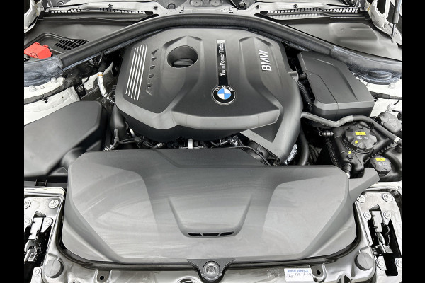 BMW 4 Serie Gran Coupé 420i M-sport Corporate Lease (NL-auto, Trekhaak, Navi, Cruise Con, Climate con, etc)