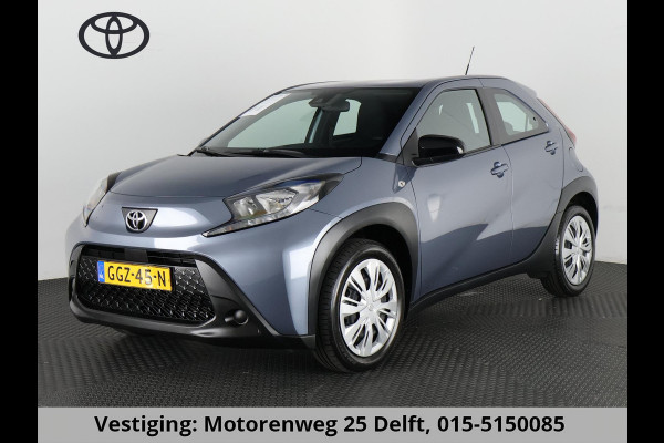 Toyota Aygo X 1.0 VVT-i MT PLAY CARPLAY NAVI GARANTIE 8-2034! AIRCO. 13.000 KM. ADAPTIEVE CRUISE.1e EIG.ALS NIEUW !