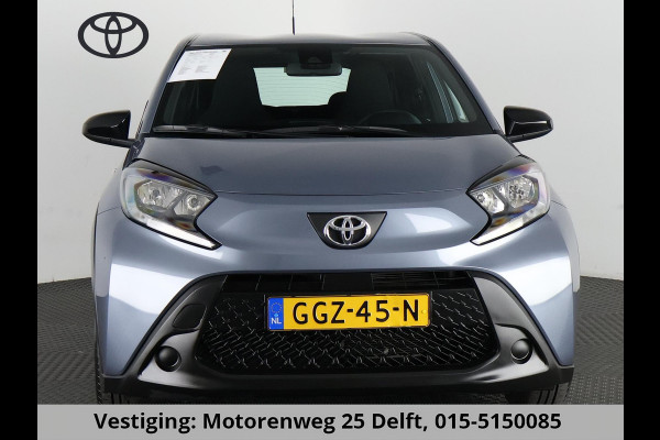 Toyota Aygo X 1.0 VVT-i MT PLAY CARPLAY NAVI GARANTIE 8-2034! AIRCO. 13.000 KM. ADAPTIEVE CRUISE.1e EIG.ALS NIEUW !