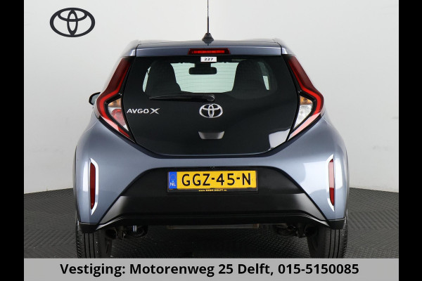Toyota Aygo X 1.0 VVT-i MT PLAY CARPLAY NAVI GARANTIE 8-2034! AIRCO. 13.000 KM. ADAPTIEVE CRUISE.1e EIG.ALS NIEUW !
