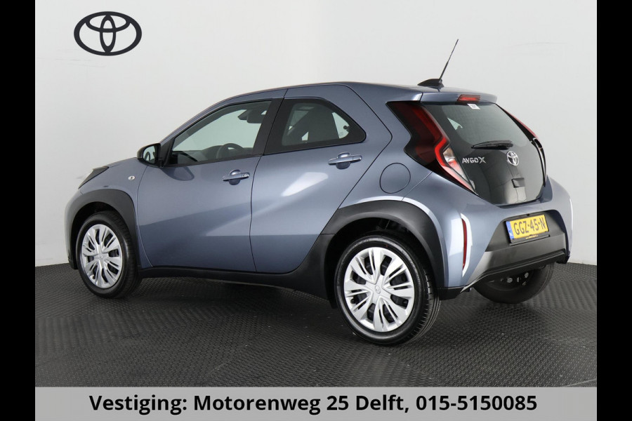 Toyota Aygo X 1.0 VVT-i MT PLAY CARPLAY NAVI GARANTIE 8-2034! AIRCO. 13.000 KM. ADAPTIEVE CRUISE.1e EIG.ALS NIEUW !