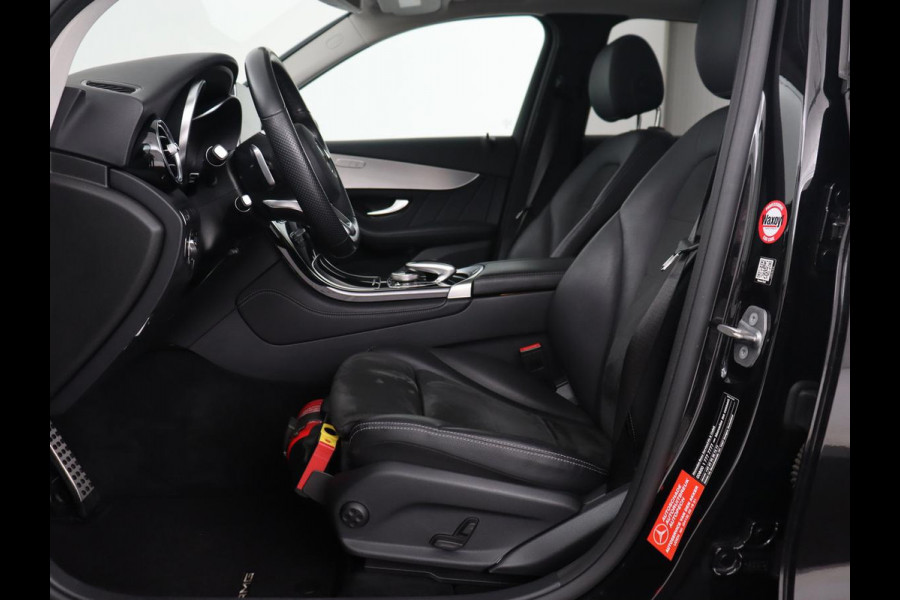 Mercedes-Benz GLC 250 4Matic AMG Night | Panoramadak | Adaptive cruise | 360 Camera | Leder/Alcantara | Stoelverwarming | Navigatie | Full LED | Park Assist