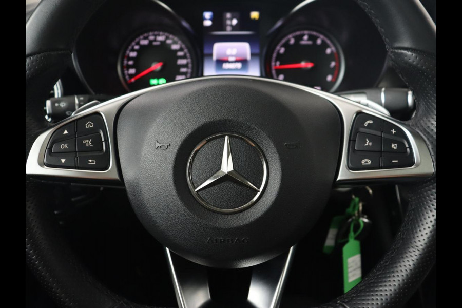 Mercedes-Benz GLC 250 4Matic AMG Night | Panoramadak | Adaptive cruise | 360 Camera | Leder/Alcantara | Stoelverwarming | Navigatie | Full LED | Park Assist