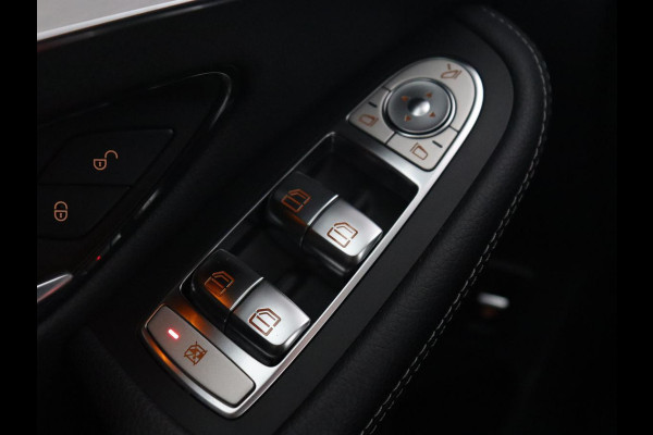 Mercedes-Benz GLC 250 4Matic AMG Night | Panoramadak | Adaptive cruise | 360 Camera | Leder/Alcantara | Stoelverwarming | Navigatie | Full LED | Park Assist