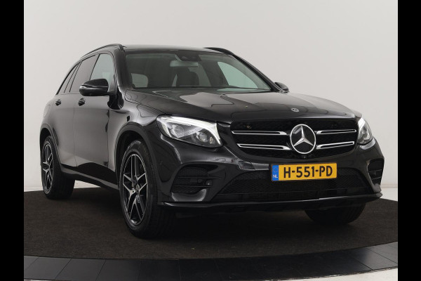 Mercedes-Benz GLC 250 4Matic AMG Night | Panoramadak | Adaptive cruise | 360 Camera | Leder/Alcantara | Stoelverwarming | Navigatie | Full LED | Park Assist