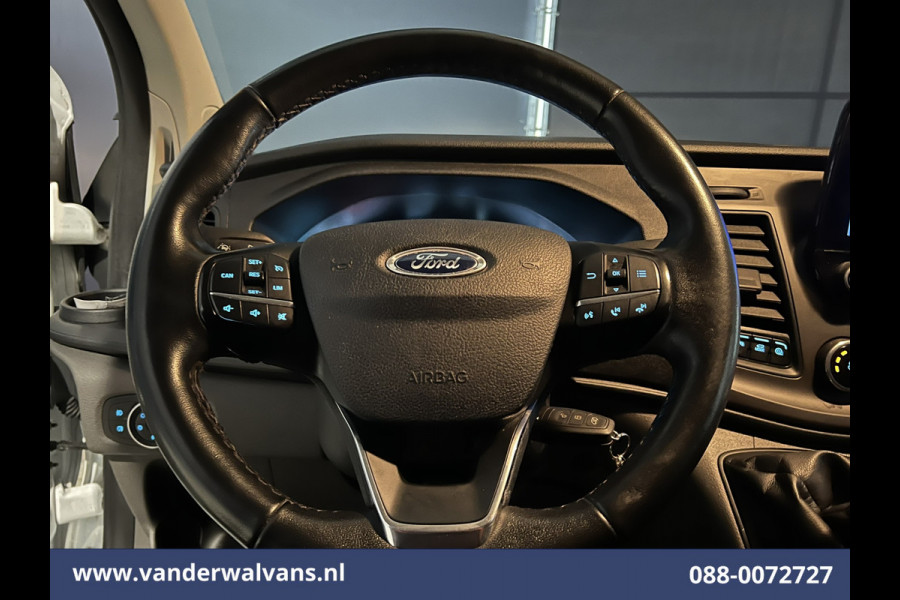 Ford Transit Custom 2.0 TDCI L2H1 Euro6 Airco | Camera | Navigatie | LED | Android Auto | Cruisecontrol | Stoelverwarming 2800kg trekvermogen, Verwarmde voorruit, Parkeersensoren, Bijrijdersbank