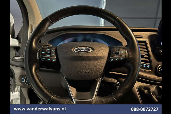 Ford Transit Custom 2.0 TDCI L2H1 Euro6 Airco | Camera | Navigatie | LED | Android Auto | Cruisecontrol | Stoelverwarming 2800kg trekvermogen, Verwarmde voorruit, Parkeersensoren, Bijrijdersbank