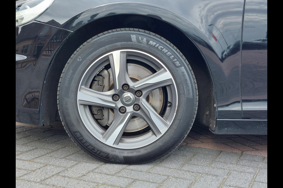 Volvo V40 2.0 D2 R-Design | Trekhaak | Leder | LED | All-in prijs