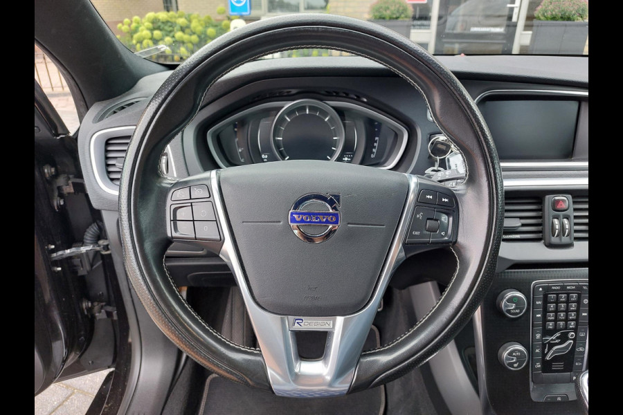 Volvo V40 2.0 D2 R-Design | Trekhaak | Leder | LED | All-in prijs