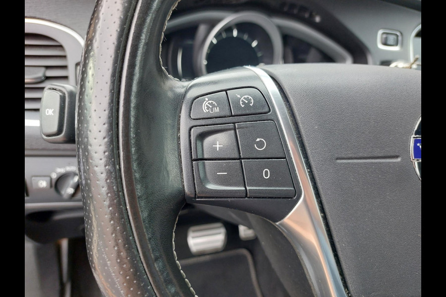 Volvo V40 2.0 D2 R-Design | Trekhaak | Leder | LED | All-in prijs