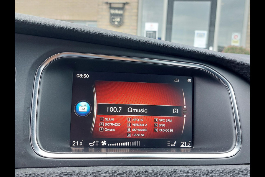 Volvo V40 2.0 D2 R-Design | Trekhaak | Leder | LED | All-in prijs