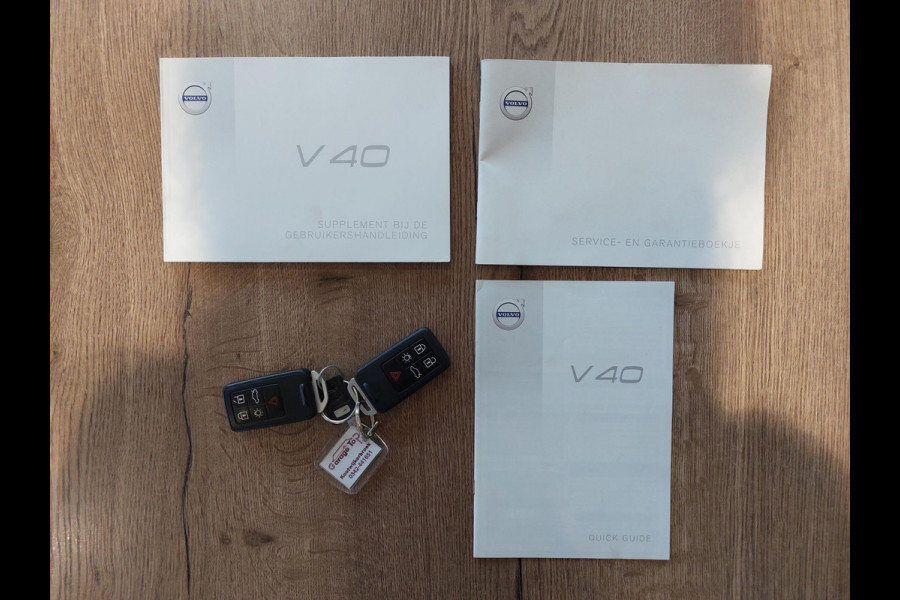 Volvo V40 2.0 D2 R-Design | Trekhaak | Leder | LED | All-in prijs