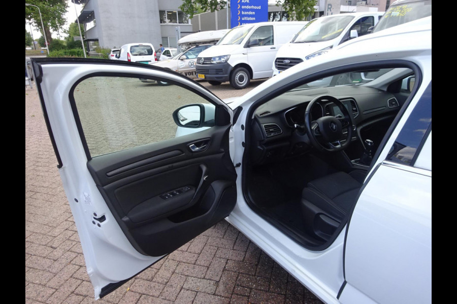 Renault Mégane VAN 1.5 DCI 116 PK AIRCO NAVI Laadruimte inrichting.
