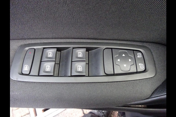 Renault Mégane VAN 1.5 DCI 116 PK AIRCO NAVI Laadruimte inrichting.