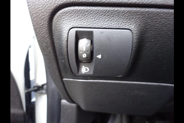 Renault Mégane VAN 1.5 DCI 116 PK AIRCO NAVI Laadruimte inrichting.