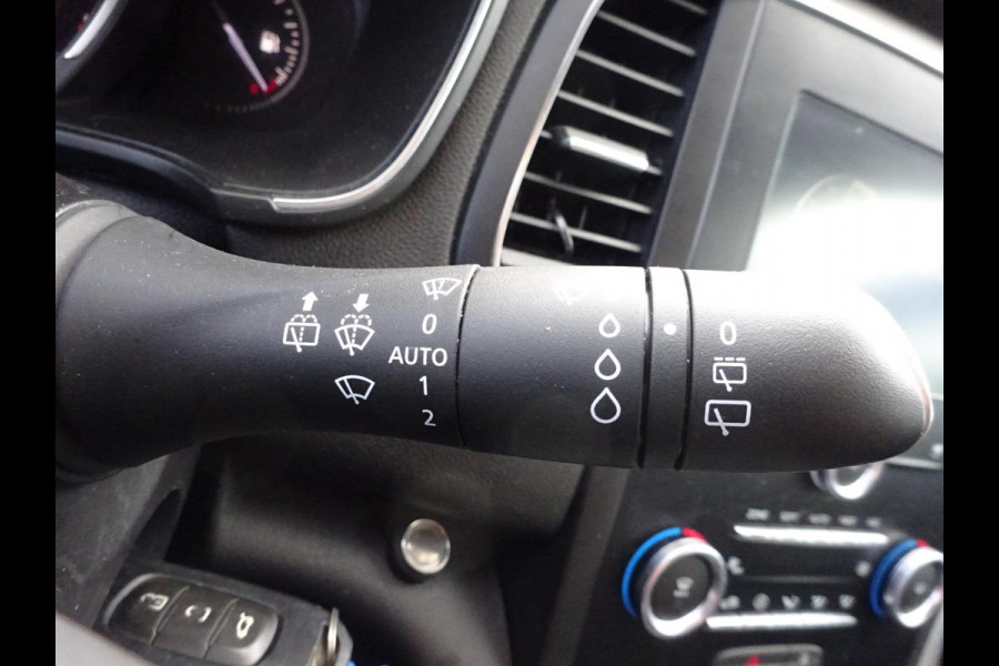 Renault Mégane VAN 1.5 DCI 116 PK AIRCO NAVI Laadruimte inrichting.