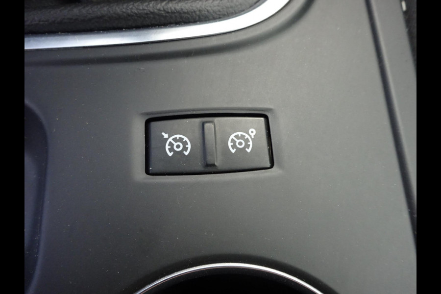 Renault Mégane VAN 1.5 DCI 116 PK AIRCO NAVI Laadruimte inrichting.