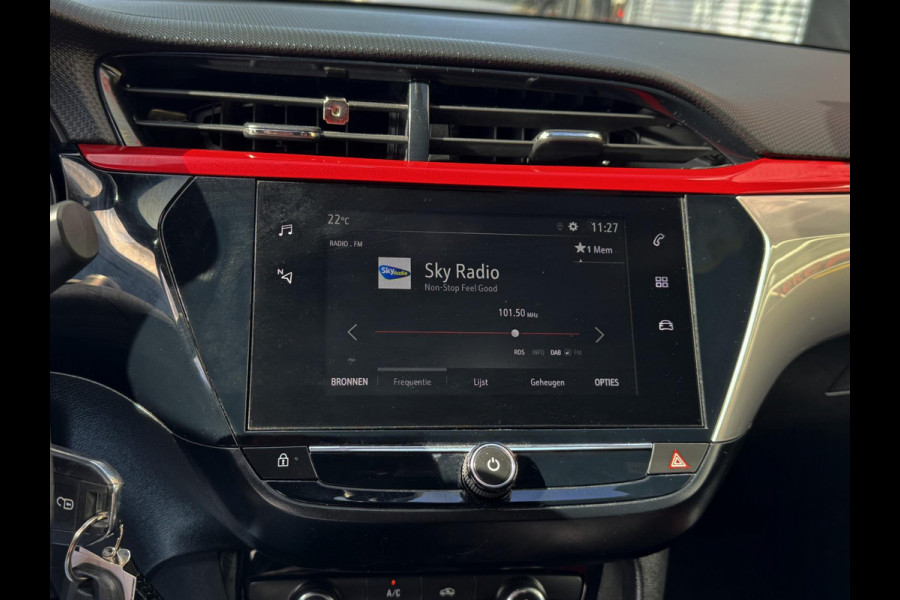 Opel Corsa 1.2 GS Line - Apple CarPlay I Airco I PDC/Achteruitrij camera I Sport interieur & Velgen I Dealer onderhouden