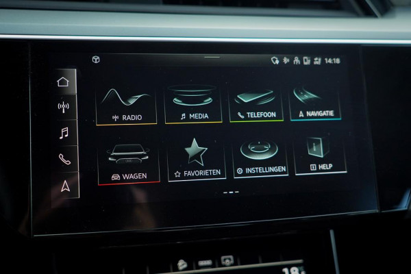 Audi e-tron Sportback 50 quattro Business edition Plus 71 kWh / Adaptive Cruise / 20'' / S-Line / Luchtvering